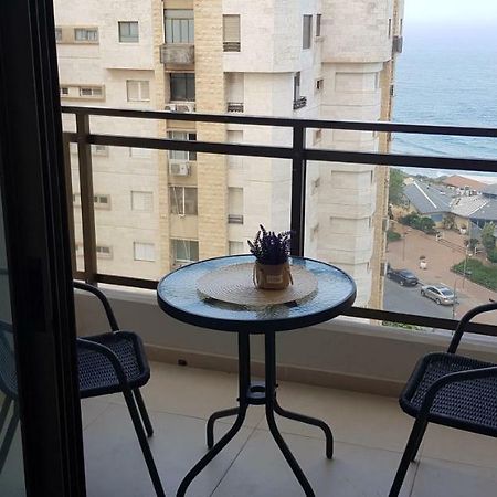 2 Bdr Nitza Appartment With Balkony 内坦亚 外观 照片