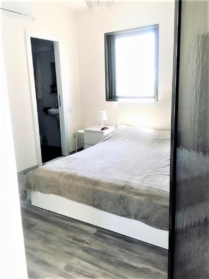 2 Bdr Nitza Appartment With Balkony 内坦亚 外观 照片
